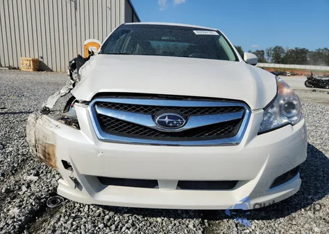 2010 Subaru Legacy 2.5I Premium z USA, uszkodzony, nr VIN 4S3BMBG61A3214367